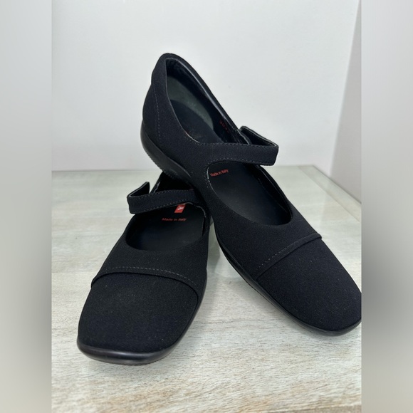 Prada Women's Black Mary Jane sport shoes - Picture 2 of 11